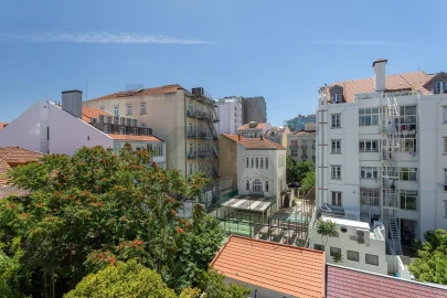 Apartamento T4 para Arrendamento em Avenidas Novas