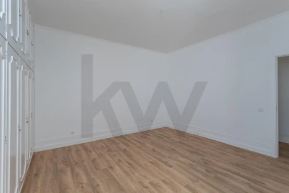 Apartamento T4 para Arrendamento em Avenidas Novas