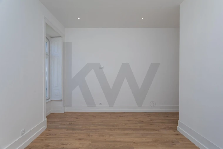 Apartamento T4 para Arrendamento em Avenidas Novas Foto 44