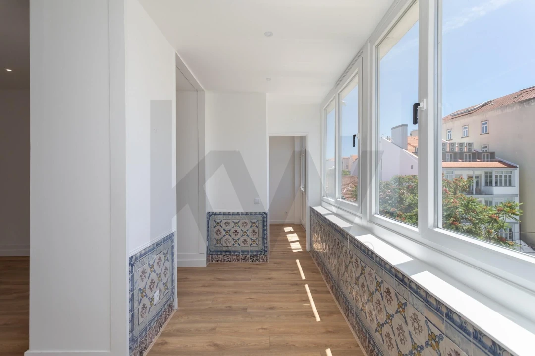 Apartamento T4 para Arrendamento em Avenidas Novas Foto 11