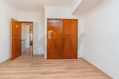 Apartamento T2 para Venda em Queluz e Belas
