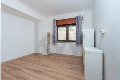 Apartamento T2 para Venda em Queluz e Belas