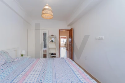 Apartamento T2 para Venda em Queluz e Belas