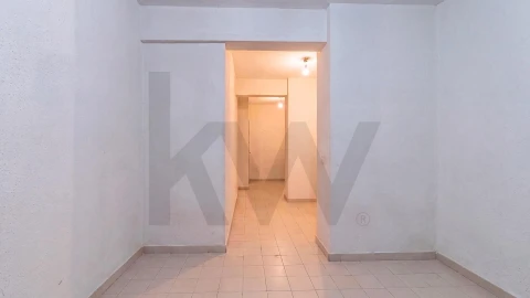 Apartamento T2 para Venda em Queluz e Belas