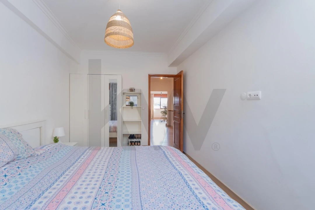 Apartamento T2 para Venda em Queluz e Belas Foto 12