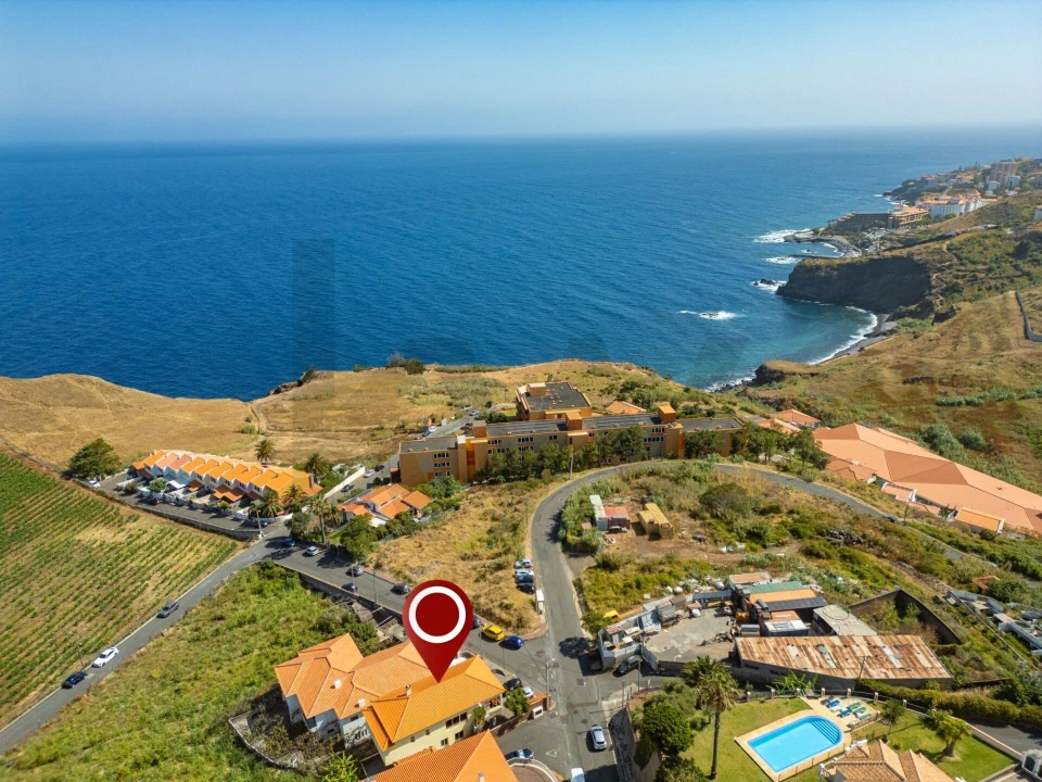 Loja para Arrendamento em Caniço Foto 20