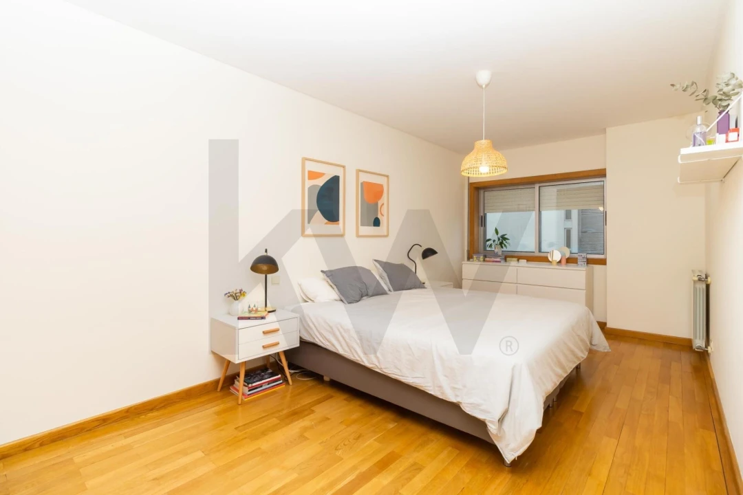 Apartamento T1 para Arrendamento em Cidade da Maia Foto 12