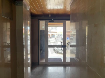 Apartamento T2 para Arrendamento em São Domingos de Rana