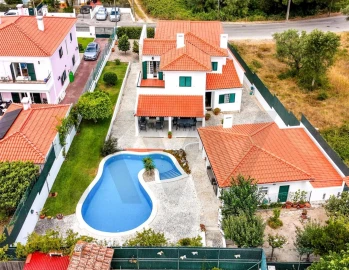 Moradia T4 para Venda em Sesimbra (Castelo)