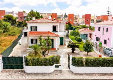 Moradia T4 para Venda em Sesimbra (Castelo)