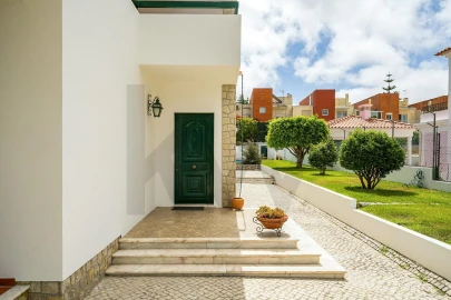 Moradia T4 para Venda em Sesimbra (Castelo)