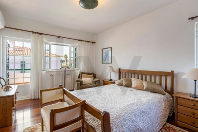 Moradia T4 para Venda em Sesimbra (Castelo)