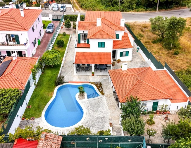 Moradia T4 para Venda em Sesimbra (Castelo) Foto 37