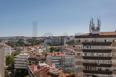 Apartamento T2 para Arrendamento em Lumiar