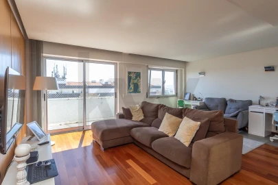 Apartamento T2 para Arrendamento em Lumiar