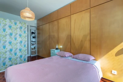 Apartamento T2 para Arrendamento em Lumiar