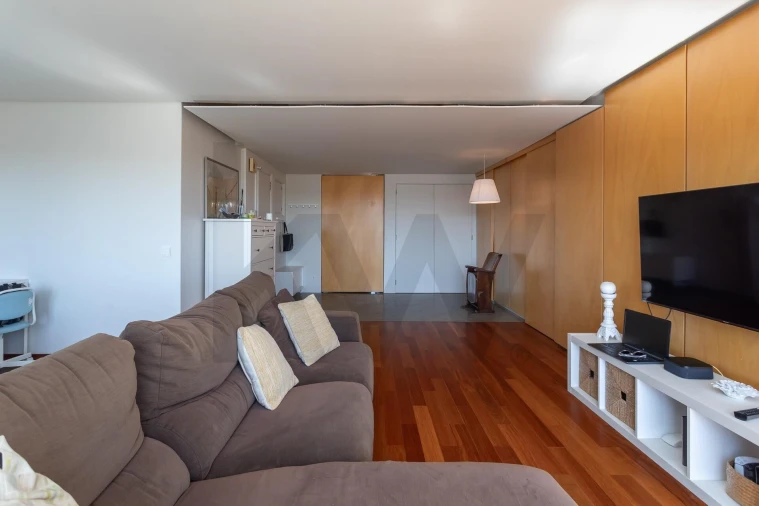 Apartamento T2 para Arrendamento em Lumiar Foto 6