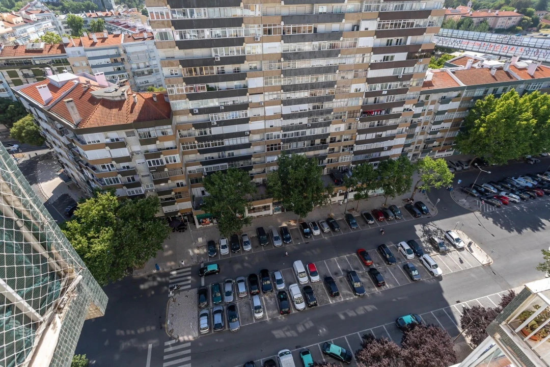 Apartamento T2 para Arrendamento em Lumiar Foto 32