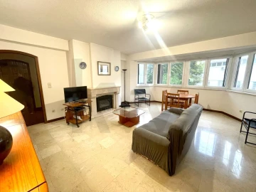 Apartamento T1 para Arrendamento em Cascais e Estoril