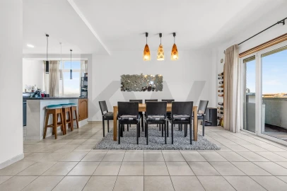 Apartamento T3 para Venda em São Domingos de Rana