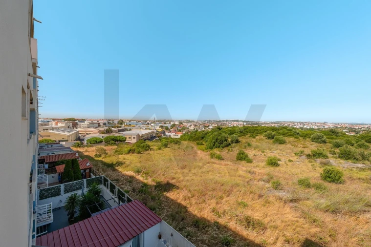 Apartamento T3 para Venda em São Domingos de Rana Foto 5