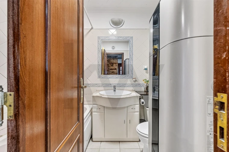 Apartamento T3 para Venda em São Domingos de Rana Foto 13