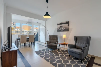 Apartamento T2 para Venda em São Domingos de Benfica
