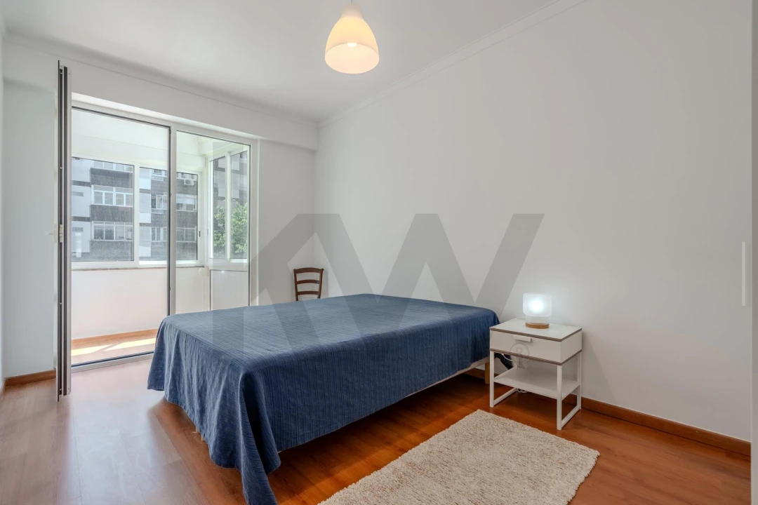 Apartamento T2 para Venda em São Domingos de Benfica Foto 14
