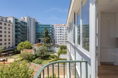 Apartamento T5 para Venda em Avenidas Novas