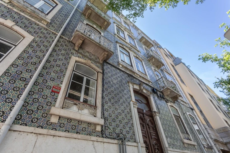 Apartamento T5 para Venda em Avenidas Novas Foto 2