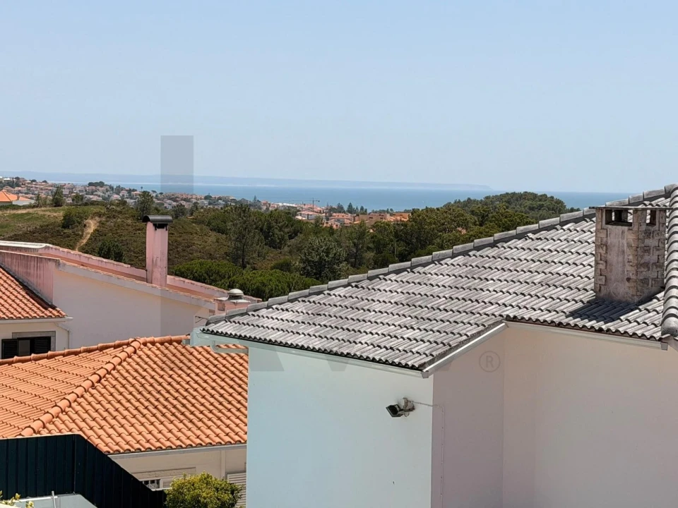 Moradia T4 para Arrendamento em Alcabideche Foto 42