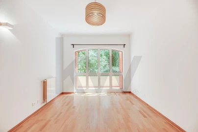 Apartamento T2 para Arrendamento em Cascais e Estoril