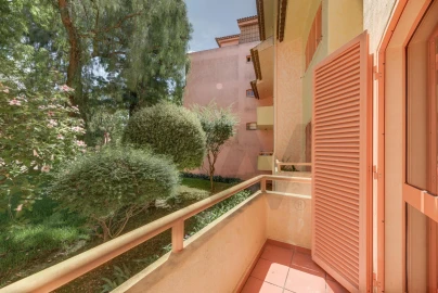 Apartamento T2 para Arrendamento em Cascais e Estoril