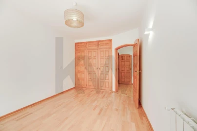 Apartamento T2 para Arrendamento em Cascais e Estoril