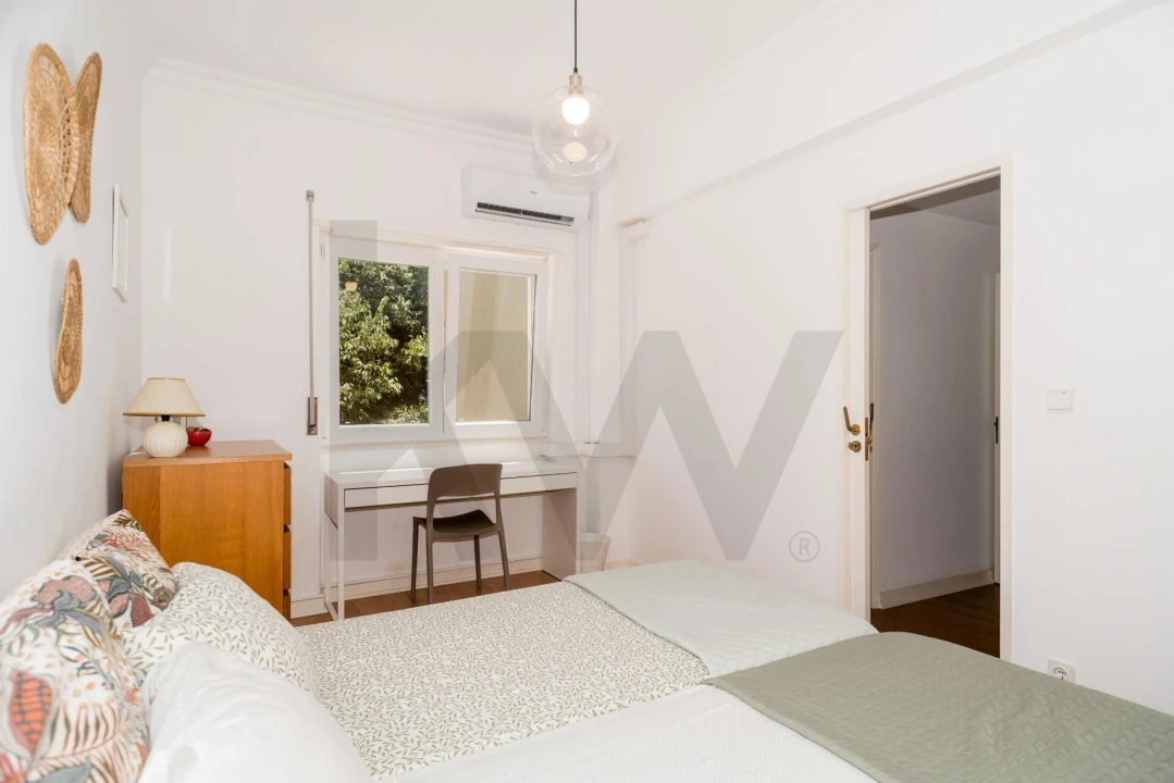 Apartamento T2 para Arrendamento em Algés, Linda-A-Velha e Cruz Quebrada-Dafundo Foto 17