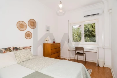 Apartamento T2 para Arrendamento em Algés, Linda-A-Velha e Cruz Quebrada-Dafundo