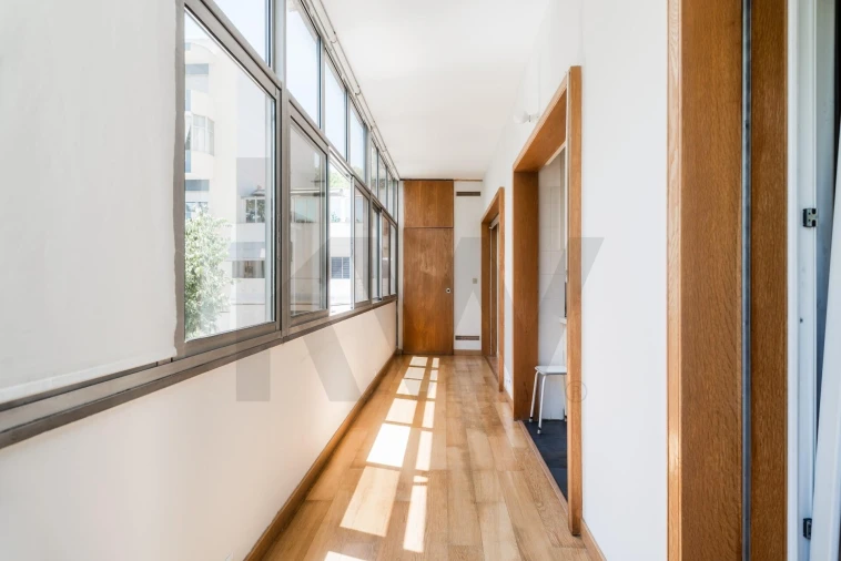 Apartamento T2 para Arrendamento em Algés, Linda-A-Velha e Cruz Quebrada-Dafundo Foto 22