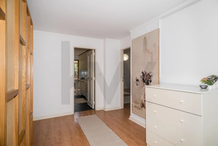 Apartamento T2 para Arrendamento em Algés, Linda-A-Velha e Cruz Quebrada-Dafundo Foto 2