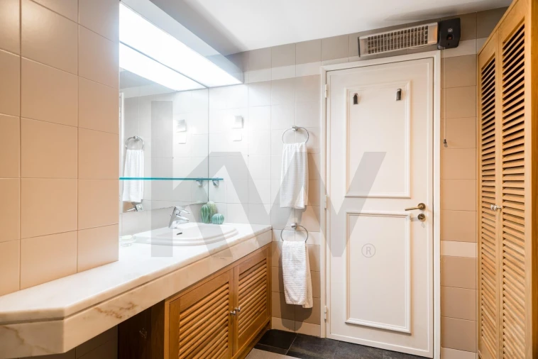 Apartamento T2 para Arrendamento em Algés, Linda-A-Velha e Cruz Quebrada-Dafundo Foto 20