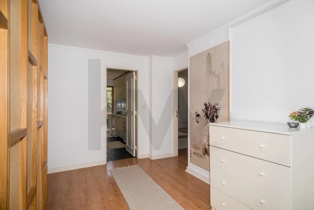 Apartamento T2 para Arrendamento em Algés, Linda-A-Velha e Cruz Quebrada-Dafundo Foto 2