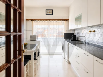 Apartamento T3 para Venda em Santa Iria de Azoia, São João da Talha e Bobadela