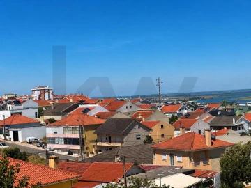 Apartamento T3 para Venda em Santa Iria de Azoia, São João da Talha e Bobadela