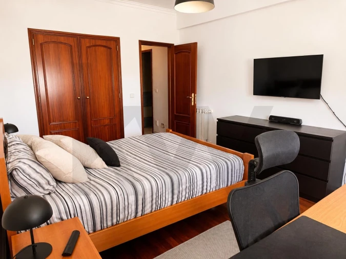 Apartamento T3 para Venda em Santa Iria de Azoia, São João da Talha e Bobadela Foto 14