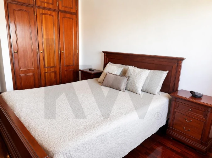 Apartamento T3 para Venda em Santa Iria de Azoia, São João da Talha e Bobadela Foto 16