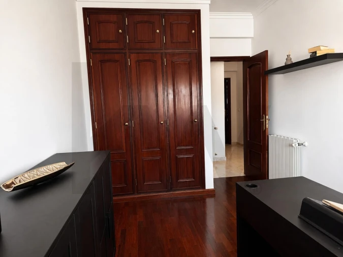 Apartamento T3 para Venda em Santa Iria de Azoia, São João da Talha e Bobadela Foto 11
