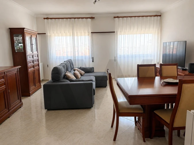 Apartamento T3 para Venda em Santa Iria de Azoia, São João da Talha e Bobadela Foto 3