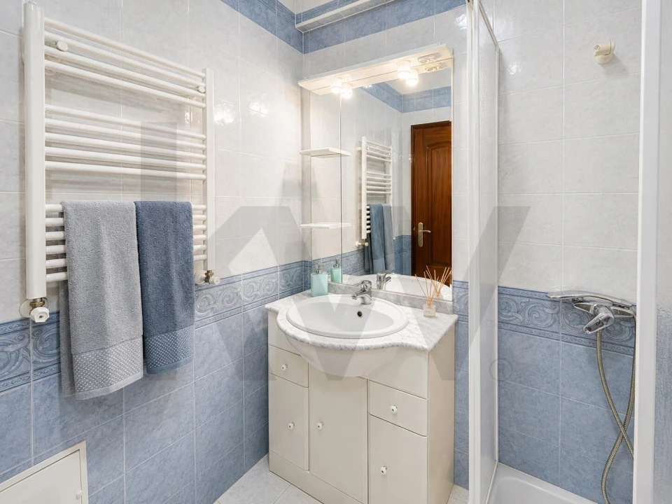Apartamento T3 para Venda em Santa Iria de Azoia, São João da Talha e Bobadela Foto 22