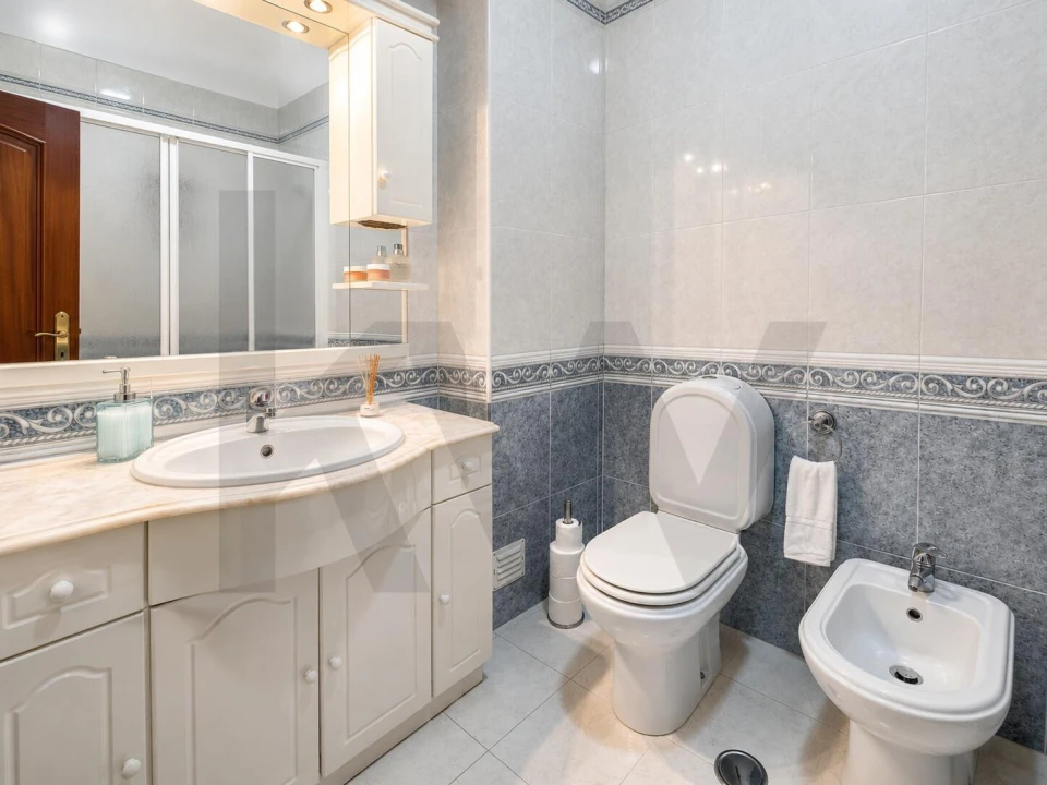 Apartamento T3 para Venda em Santa Iria de Azoia, São João da Talha e Bobadela Foto 19