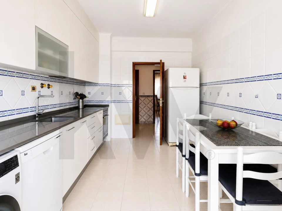 Apartamento T3 para Venda em Santa Iria de Azoia, São João da Talha e Bobadela Foto 6