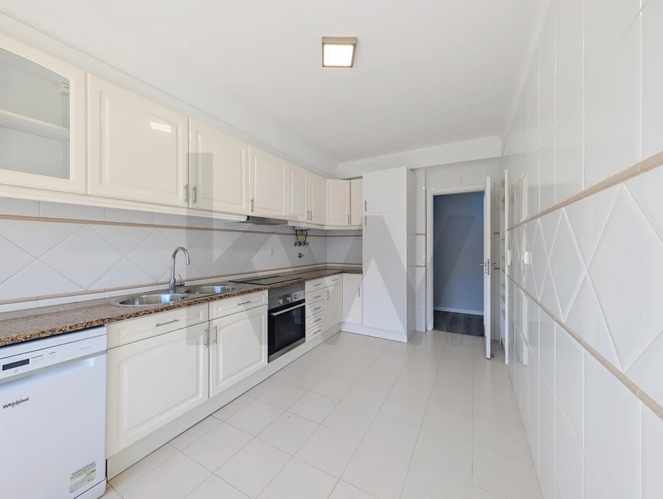 Apartamento T2 para Venda em Cacém e São Marcos Foto 12